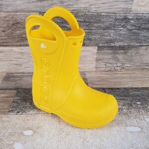 Crocs NWOT Adult Unisex Classic Army Green Waterproof Rain Boots Mens 7 Womens 9 Amazon.com | Crocs Unisex-Adult Classic Rain Boots, Army  main image 4